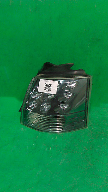 Фонарь задний правый внешний 8330A380 6BU (Б/У) для MITSUBISHI OUTLANDER XL CW 2007-2010