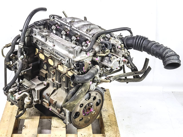 Двигатель (мотор) 4G63 с навесным CB4248 2000г. 93000км 2WD АКПП в сборе MD977895 BU (Б/У) для MITSUBISHI DION