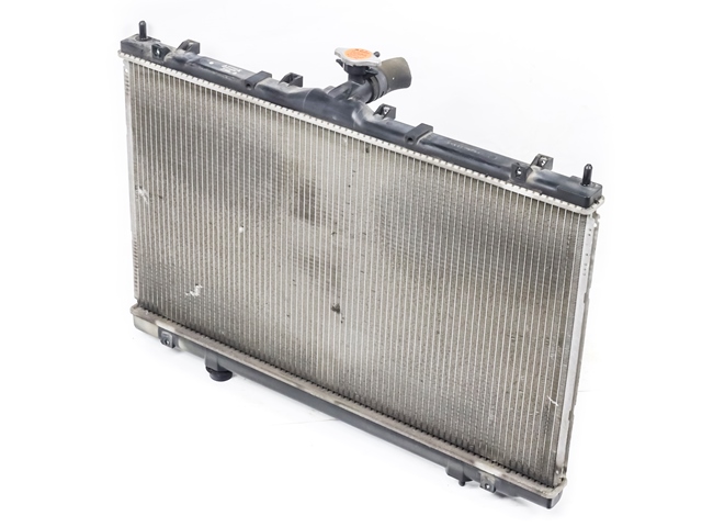 Радиатор охлаждения двигателя 4WD АКПП (отличное состояние) MR993566 2BU (Б/У) для MITSUBISHI GRANDIS