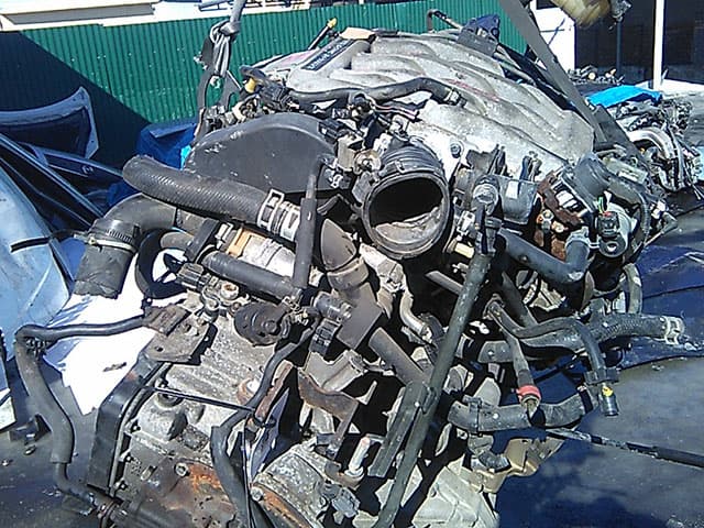 Двигатель (мотор) 2.5 V6 GY с навесным 256005 2002г. 87000 км. 2WD АКПП в сборе GYY1E500XC BU для MAZDA MPV LW 1999-2002