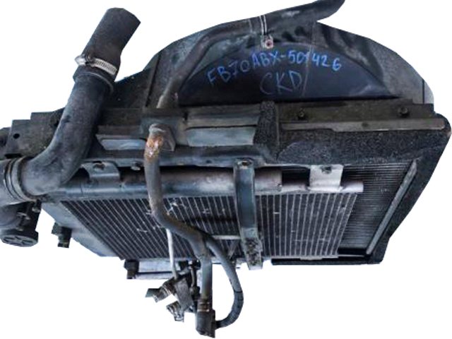 Радиатор охлаждения двигателя в сборе с радиатором кондиционера и диффузором ME406960 BU (Б/У) для MITSUBISHI CANTER FB6 / FE5 / FE6 1994-2002