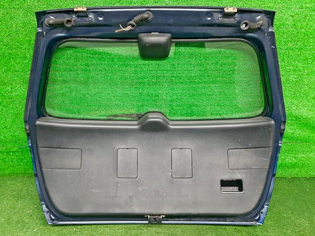 Крышка багажника синяя в сборе со стеклом, стеклоочиститель, фонари, молдинг (потерта, сколы) 6700521640 BU (Б/У) для TOYOTA CALDINA T210 1997-2002