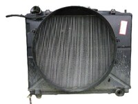 Радиатор охлаждения двигателя в сборе с диффузором