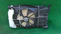 Радиатор охлаждения двигателя в сборе с диффузором, моторчик, бачок АКПП