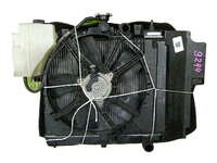 Радиатор охлаждения двигателя в сборе с диффузором, моторчик, бачок 2WD АКПП