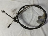 Трос стояночного тормоза левый 2WD АКПП