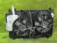 Радиатор охлаждения двигателя в сборе с радиатором кондиционера, диффузор, моторчики, бачок