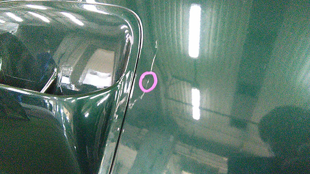 Капот зеленый в сборе с шумоизоляцией, воздухозаборник (тычок) MR555387 BU (Б/У) для MITSUBISHI DELICA SPACE GEAR / CARGO IV P_V / P_W 1994-2007