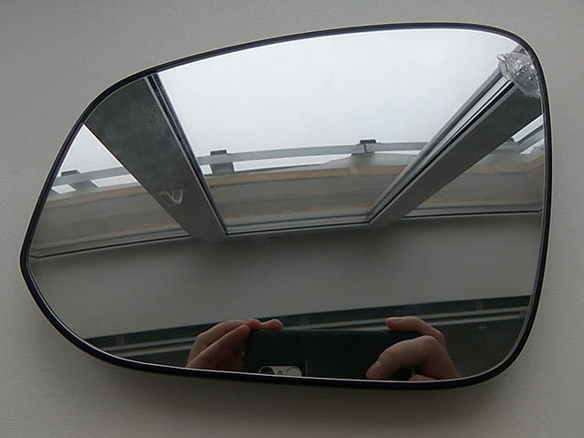 Стекло бокового зеркала (зеркальный элемент) левого с подогревом Уценка 20% (вмят угол) для TOYOTA RAV4 XA40 2013-2015
