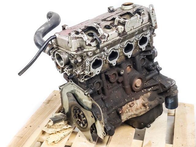 Двигатель (мотор) 1.8 4G93 без навесного 1996г. в сборе (требуется ревизионное вскрытие клапанной крышки) MD312736 BU (Б/У) для MITSUBISHI CARISMA DA 1995-1998