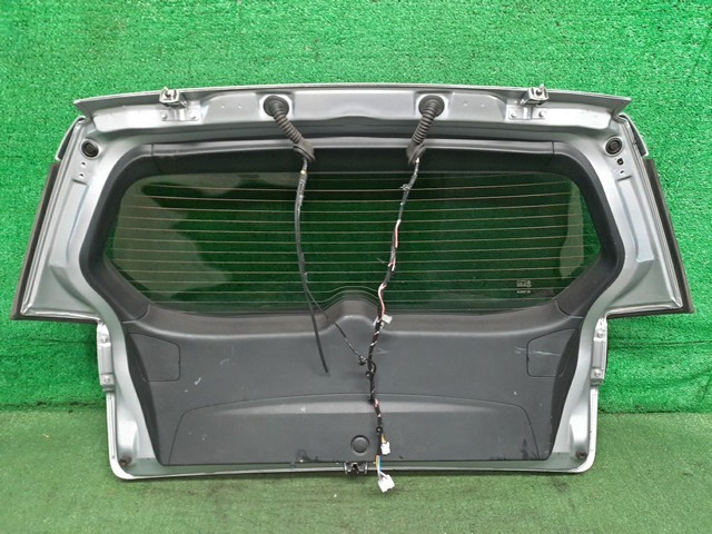 Крышка багажника серебро в сборе со стеклом, стеклоочиститель, спойлер, фонари, камера (царапины) 5801A524 4BU (Б/У) для MITSUBISHI OUTLANDER XL