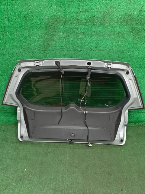 Крышка багажника серебро в сборе со стеклом, стеклоочиститель, спойлер, фонари 5801A301 3BU (Б/У) для MITSUBISHI OUTLANDER XL