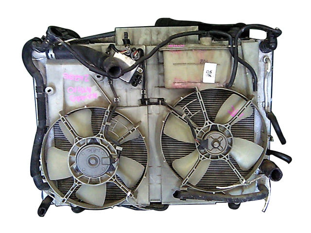 Радиатор охлаждения двигателя в сборе с радиатором кондиционера, диффузор, моторчики, блок АКПП 1604128442 BU для TOYOTA ALPHARD H10 2002-2008