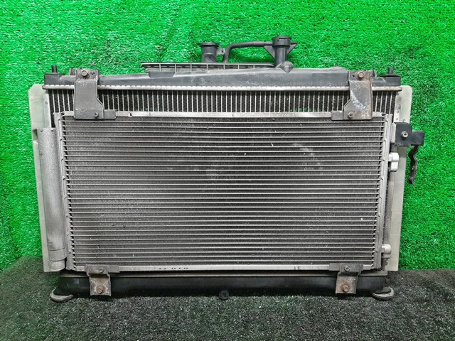 Радиатор охлаждения двигателя в сборе с радиатором кондиционера, диффузор, моторчик LF2115200 1BU