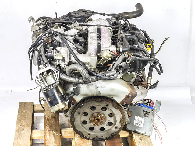 Двигатель (мотор) 3.0 V6 VG30E с навесным 269829Y 2002г. 89000 км. 2WD АКПП в сборе 101022H805 BU (Б/У) для NISSAN CEDRIC IX Y33 1995-1999
